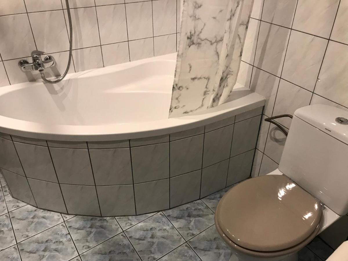 Апартаменты Apartament Kamienica Лодзь Экстерьер фото