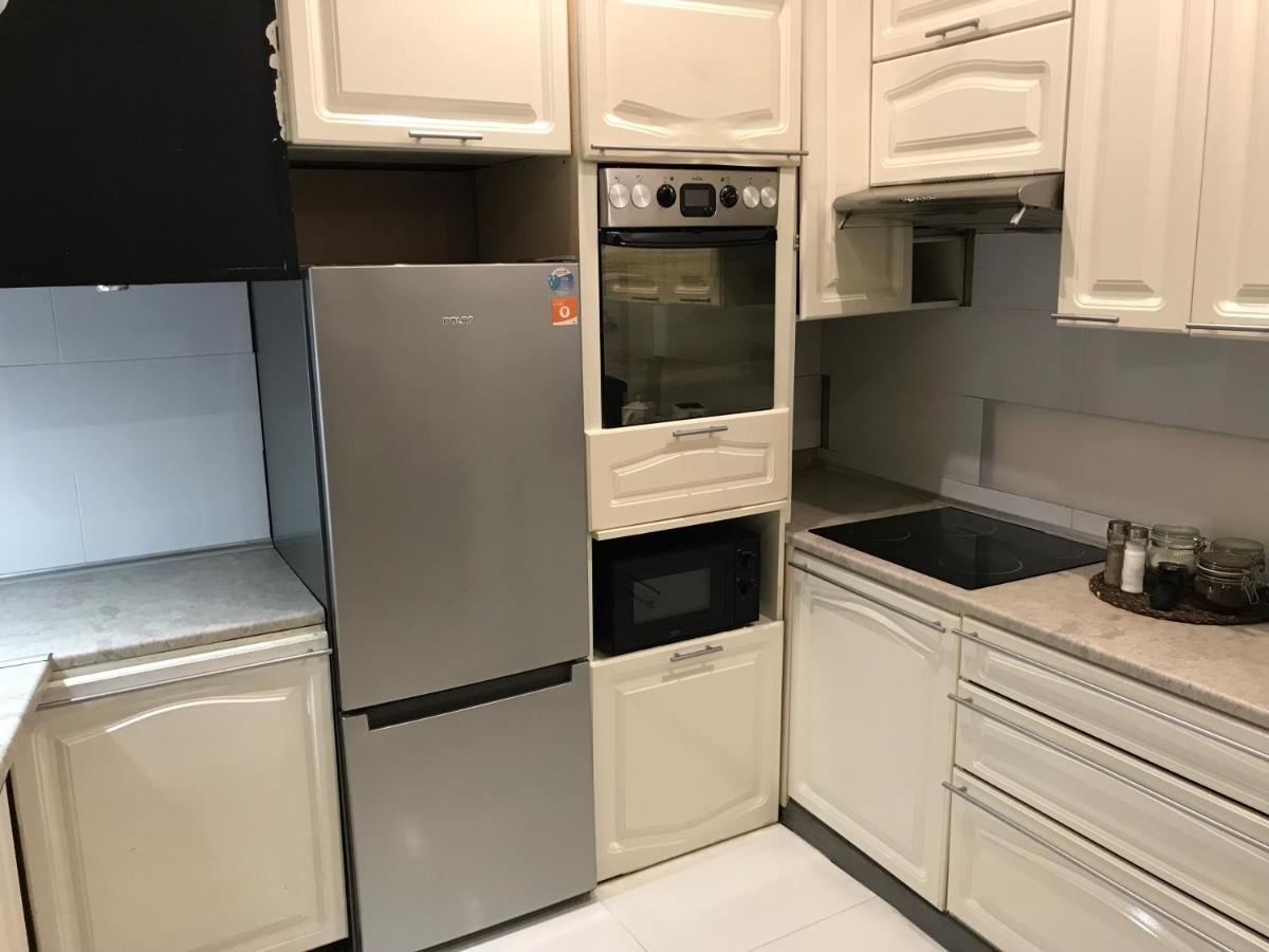 Апартаменты Apartament Kamienica Лодзь Экстерьер фото