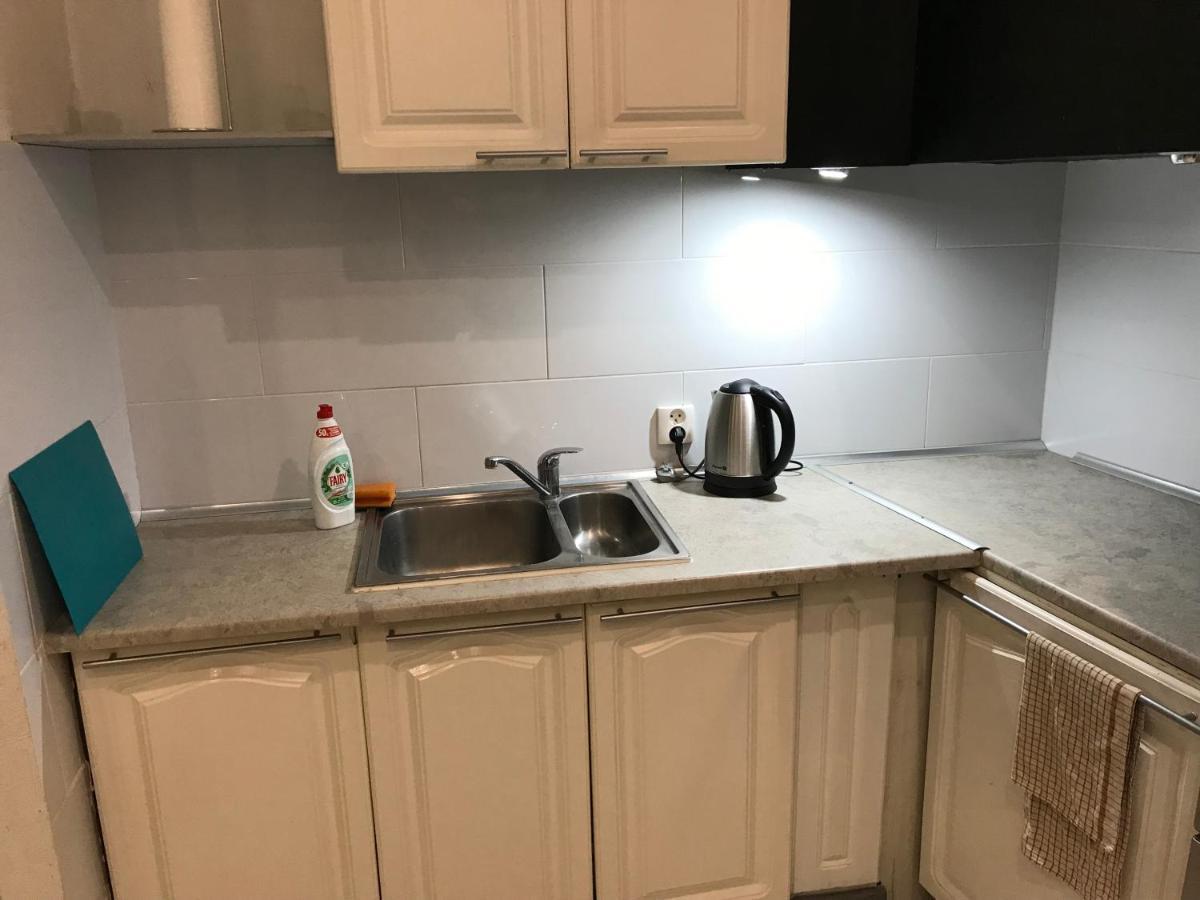 Апартаменты Apartament Kamienica Лодзь Экстерьер фото