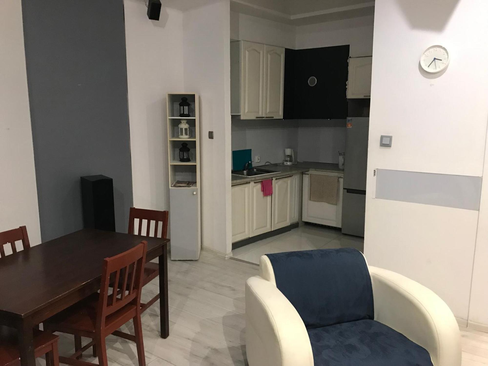 Апартаменты Apartament Kamienica Лодзь Экстерьер фото