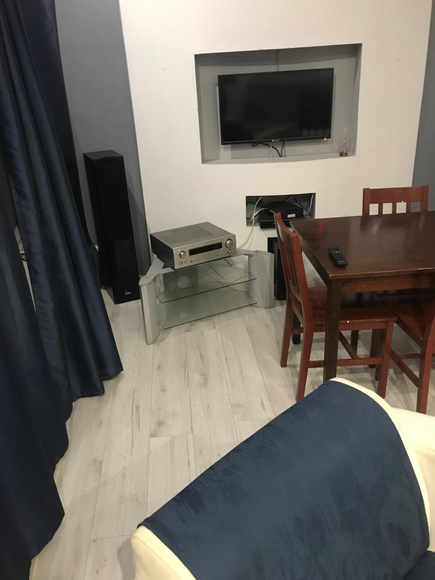 Апартаменты Apartament Kamienica Лодзь Экстерьер фото